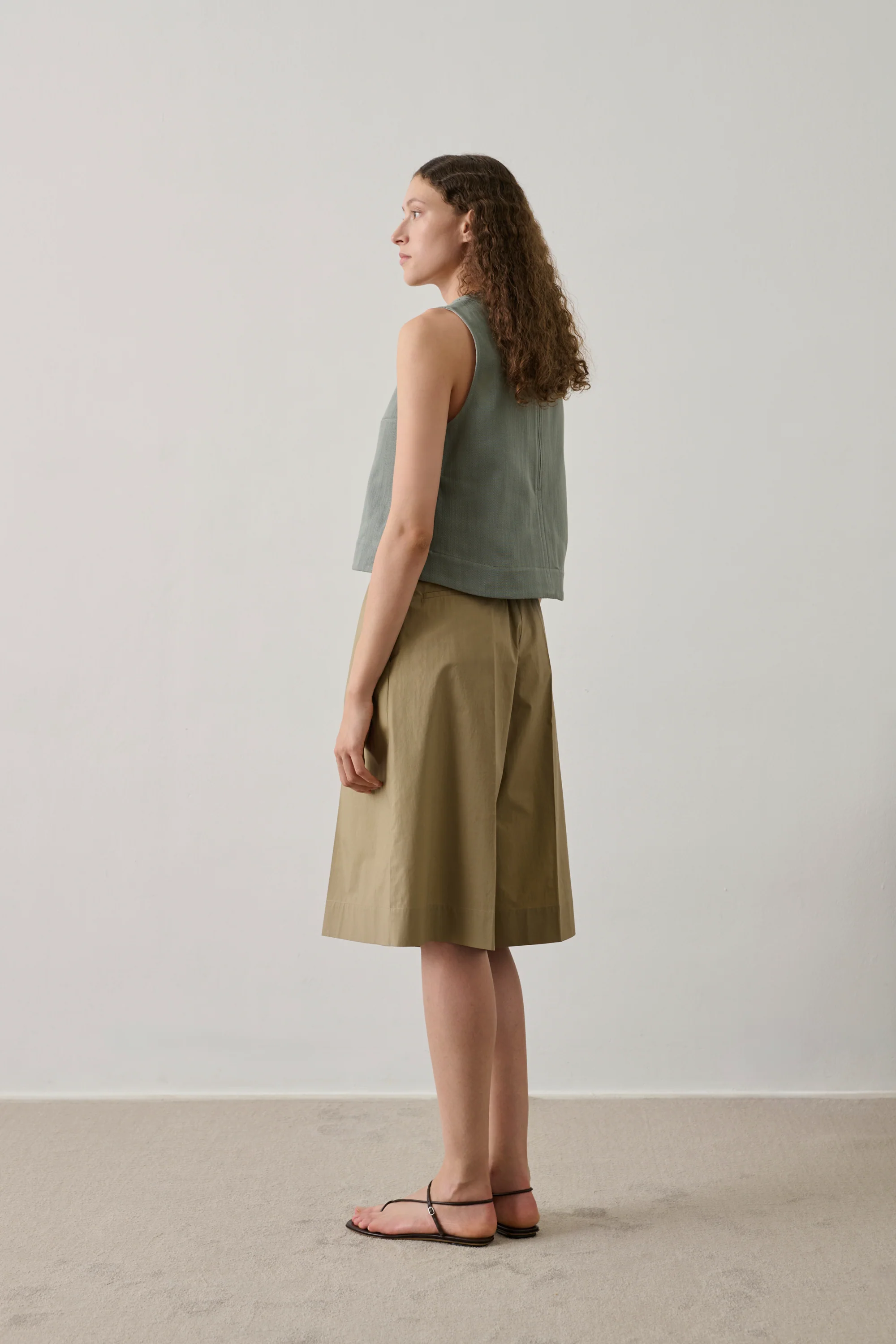 BEIGE IMOGEN BERMUDA SHORTS - Image 5